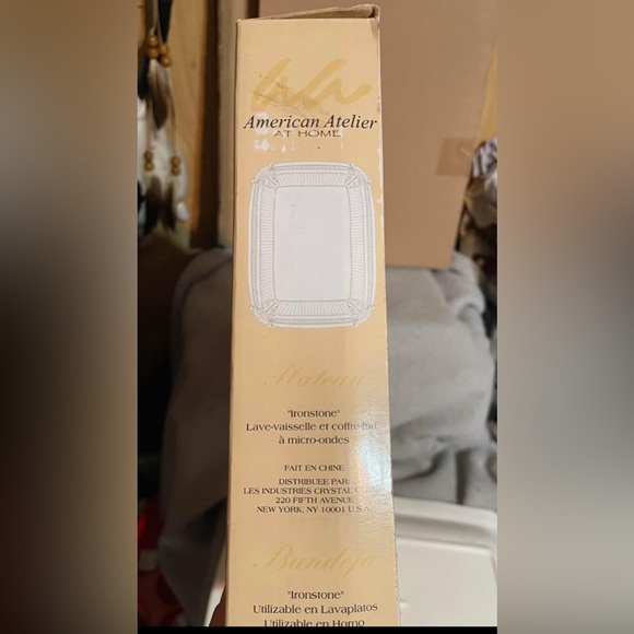 American Atelier Elegant White Serving Tray - Picture 8 of 10